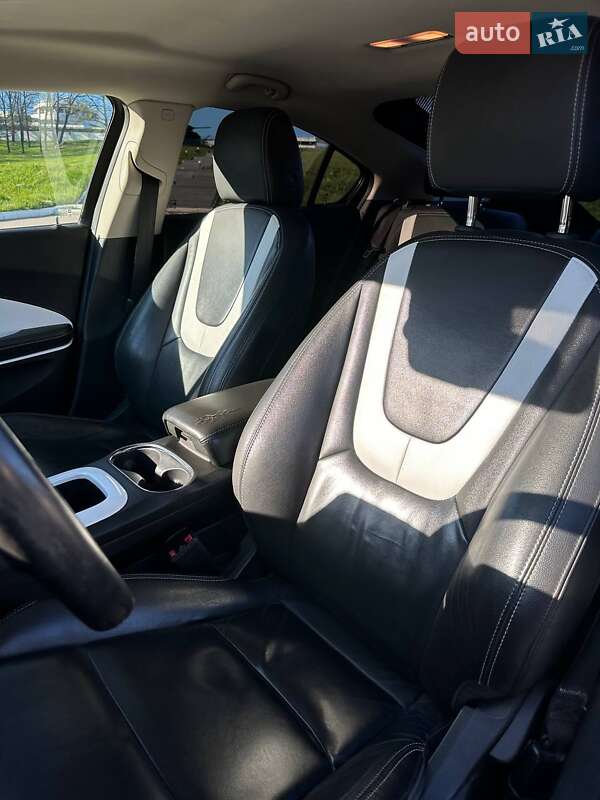 Хетчбек Chevrolet Volt 2012 в Харкові фото 10 Хетчбек Chevrolet Volt 2012 в Харкові