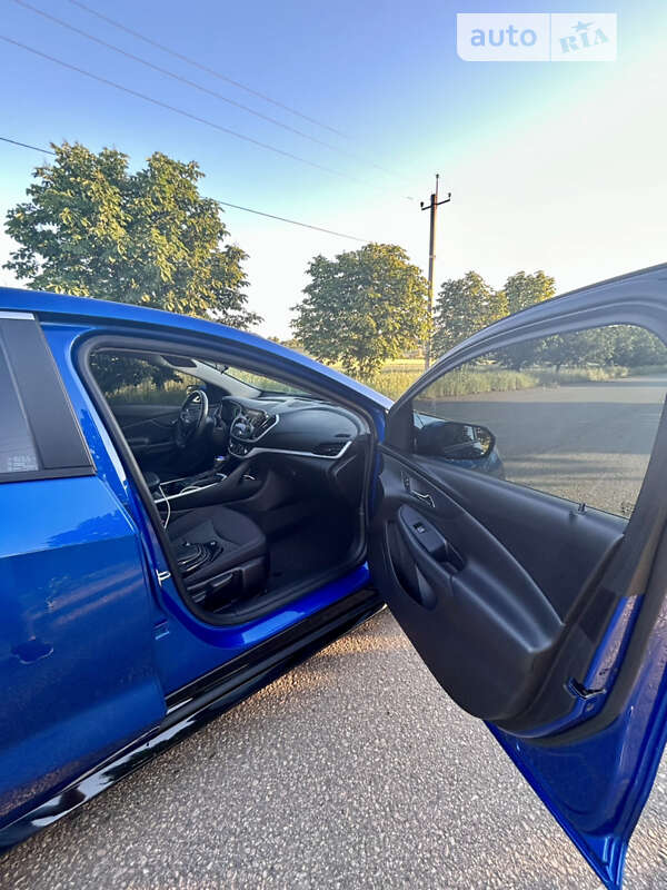 Хэтчбек Chevrolet Volt 2016 в Одессе