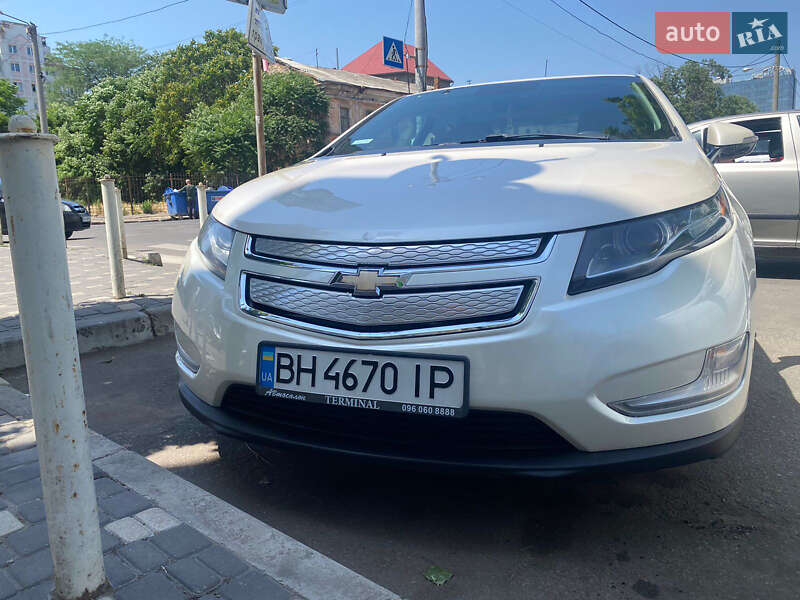 Хэтчбек Chevrolet Volt 2012 в Одессе фото 5 Хэтчбек Chevrolet Volt 2012 в Одессе