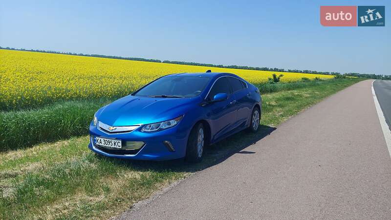 Хетчбек Chevrolet Volt 2017 в Сумах