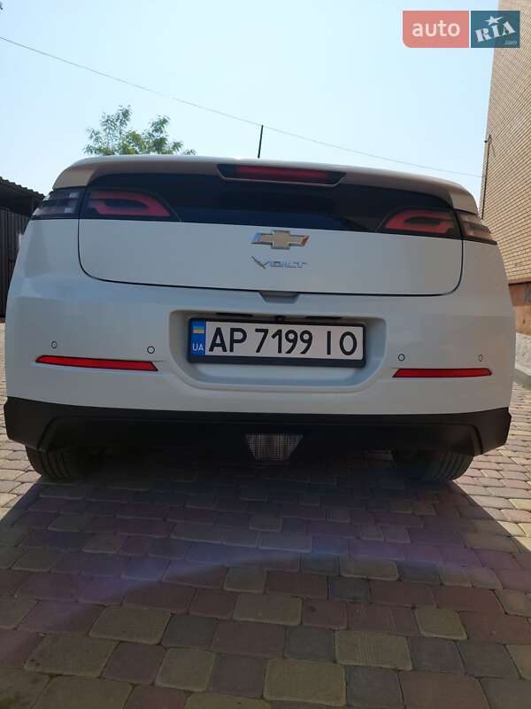 Хэтчбек Chevrolet Volt 2015 в Виннице