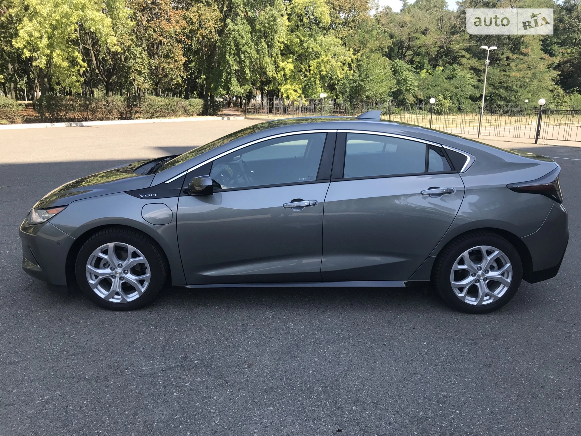 2016 Chevrolet Volt - мініатюра 8