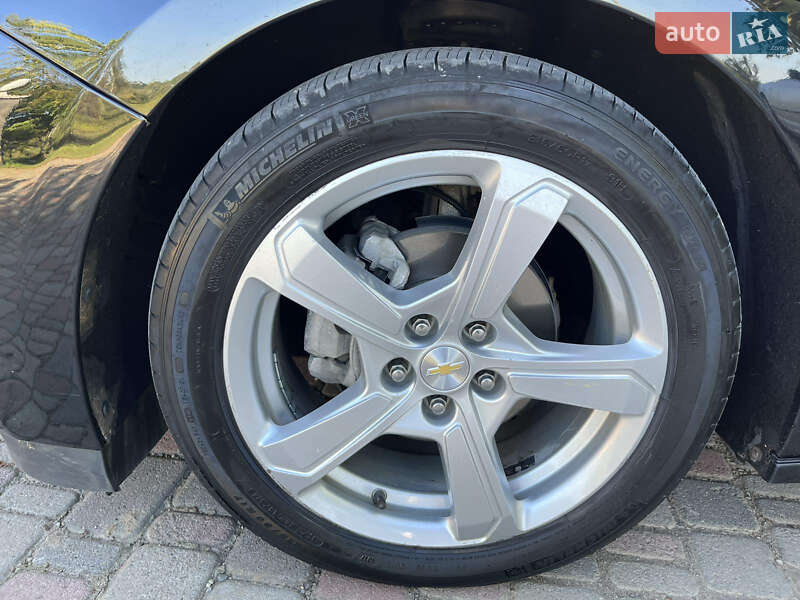 Хетчбек Chevrolet Volt 2017 в Чернівцях