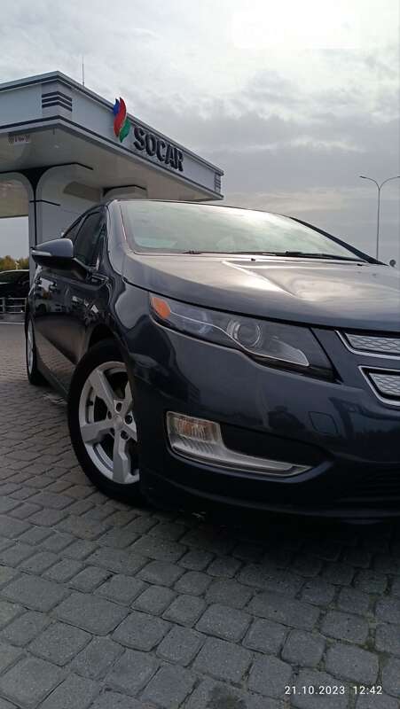 Хэтчбек Chevrolet Volt 2013 в Львове