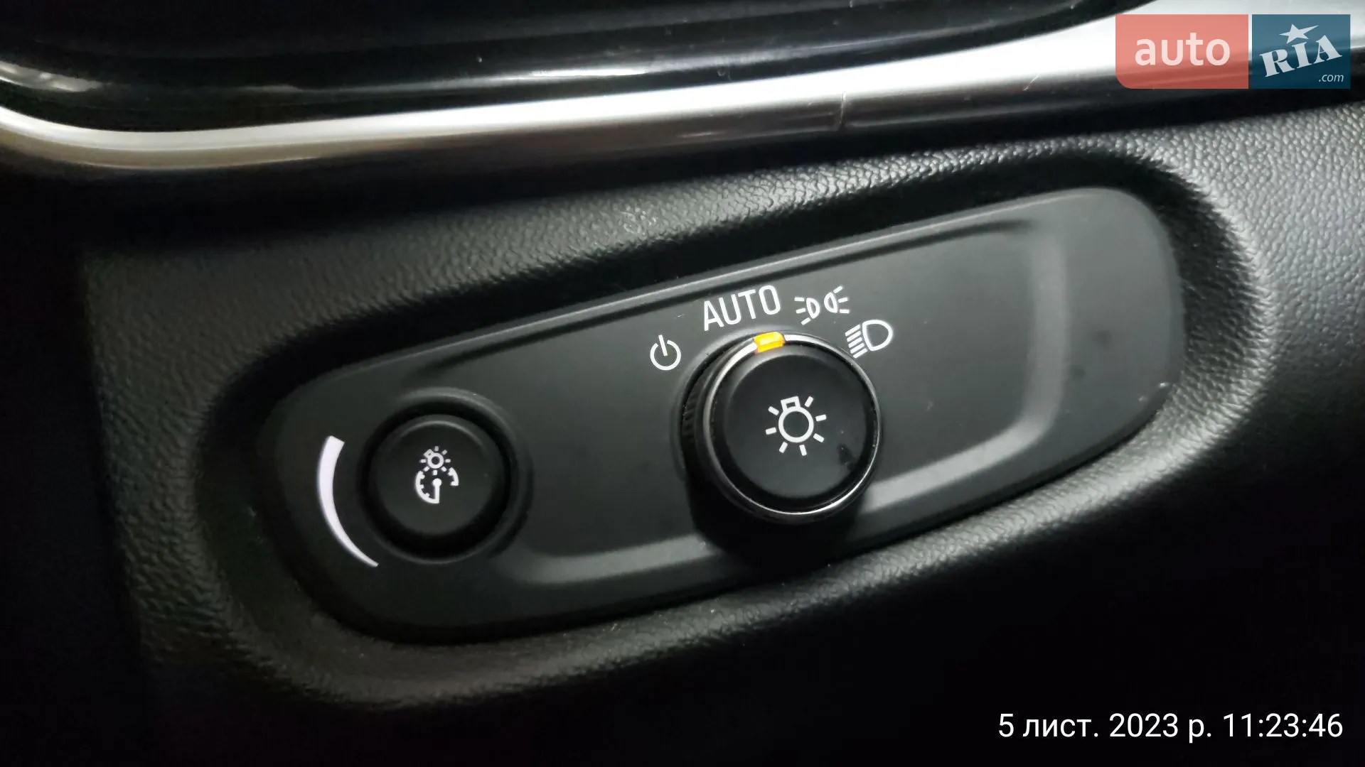 2017 Chevrolet Volt - мініатюра 18