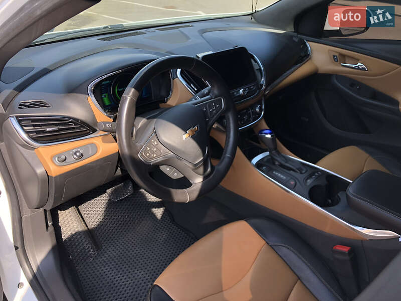 Хетчбек Chevrolet Volt 2015 в Києві фото 9 Хетчбек Chevrolet Volt 2015 в Києві