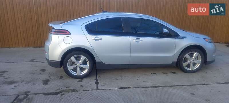 Хетчбек Chevrolet Volt 2014 в Первомайську