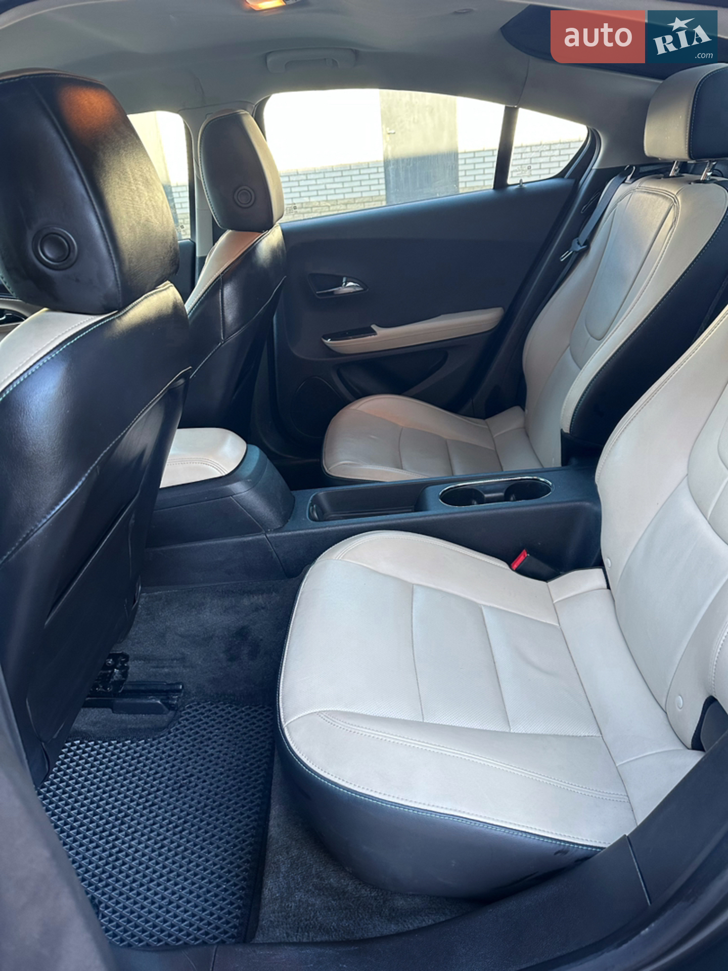 2012 Chevrolet Volt - мініатюра 4