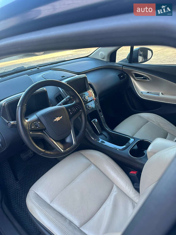 Хетчбек Chevrolet Volt 2012 в Запоріжжі