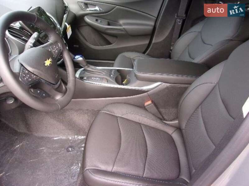 Хэтчбек Chevrolet Volt 2016 в Тернополе