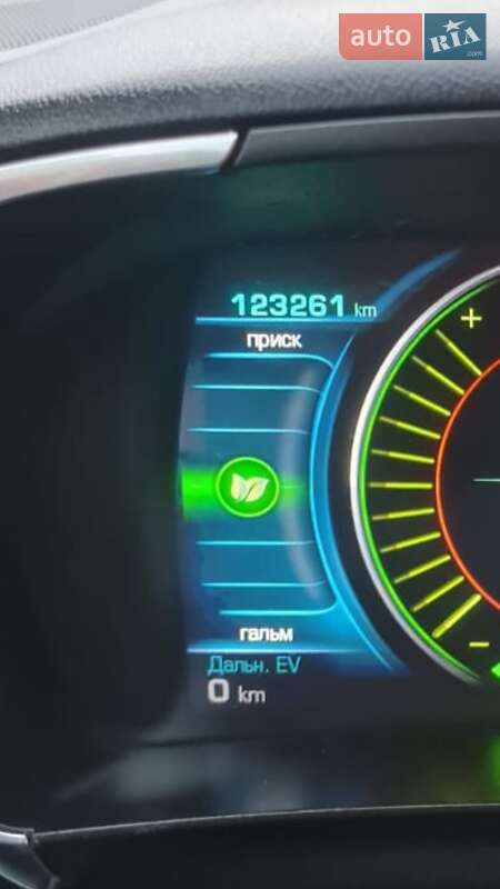 Хэтчбек Chevrolet Volt 2016 в Тернополе