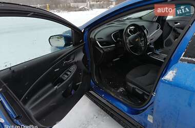 Хэтчбек Chevrolet Volt 2017 в 
