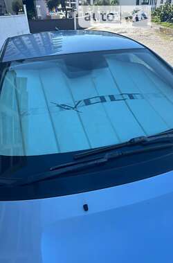 Хетчбек Chevrolet Volt 2012 в 