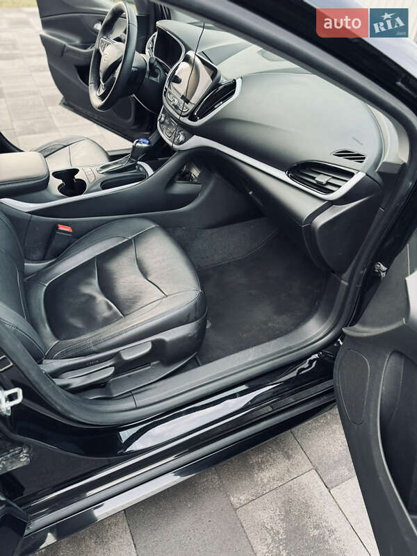 Хетчбек Chevrolet Volt 2017 в Києві фото 22 Хетчбек Chevrolet Volt 2017 в Києві