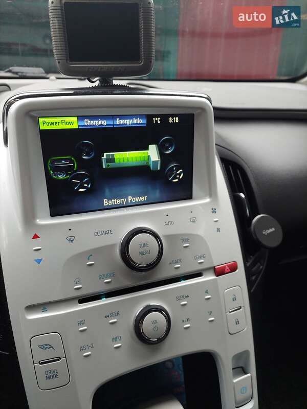 Хэтчбек Chevrolet Volt 2011 в Кропивницком