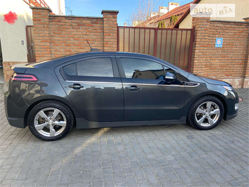 Хэтчбек Chevrolet Volt 2015 в Одессе