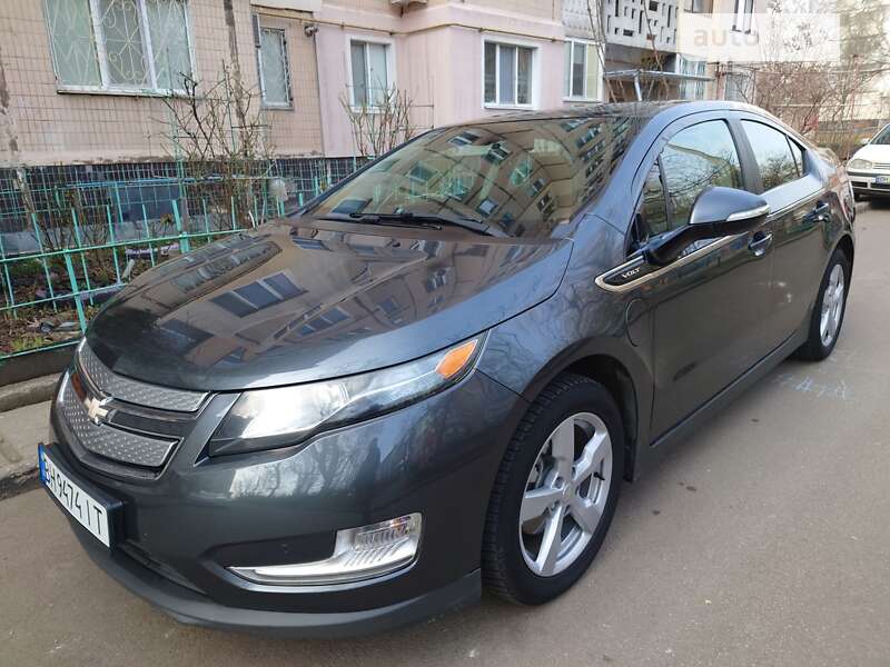 Хэтчбек Chevrolet Volt 2012 в Одессе