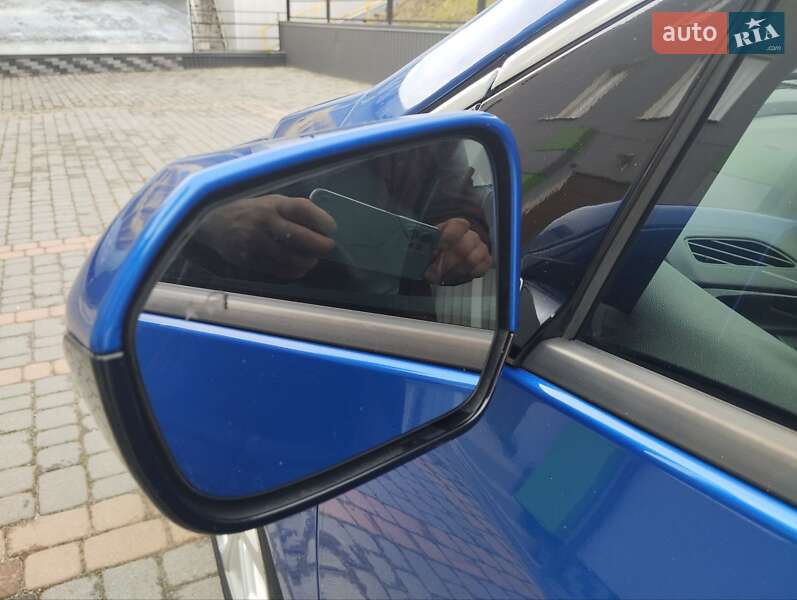 Хетчбек Chevrolet Volt 2016 в Тернополі