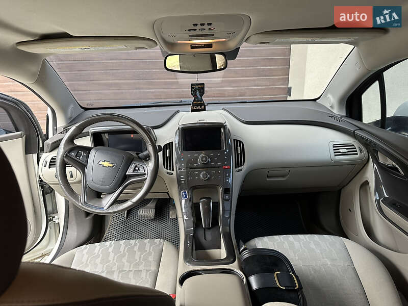 Хетчбек Chevrolet Volt 2012 в Ужгороді