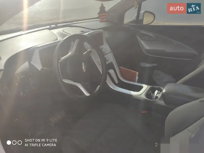 Chevrolet Volt 2012 VIN 1G1RA6E43DU108333 фото оголошення 5 з 40