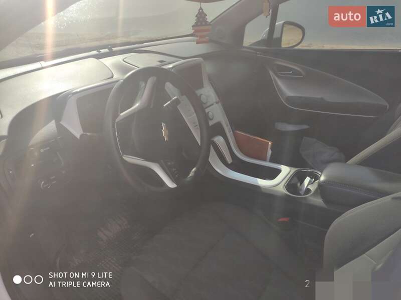 Хэтчбек Chevrolet Volt 2012 в Харькове