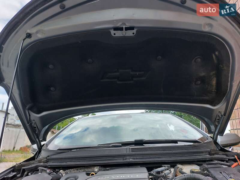 Хетчбек Chevrolet Volt 2017 в Обухові фото 19 Хетчбек Chevrolet Volt 2017 в Обухові