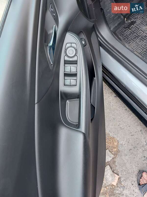 Хетчбек Chevrolet Volt 2017 в Обухові фото 32 Хетчбек Chevrolet Volt 2017 в Обухові