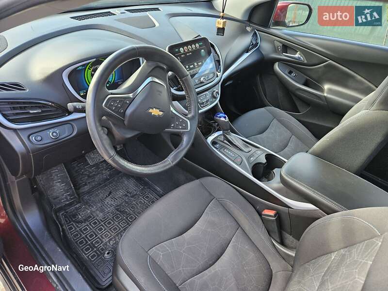 Лифтбек Chevrolet Volt 2016 в Ирпене