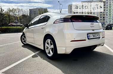 Хетчбек Chevrolet Volt 2014 в Києві