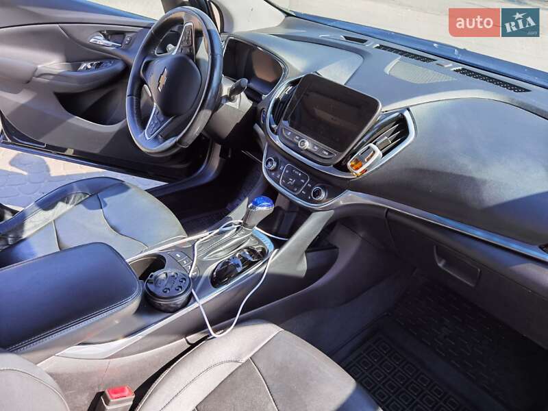 Хетчбек Chevrolet Volt 2016 в Житомирі