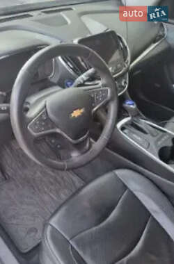 Хэтчбек Chevrolet Volt 2016 в 