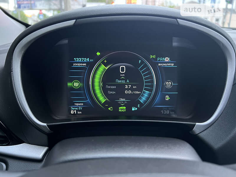 Хэтчбек Chevrolet Volt 2016 в Киеве