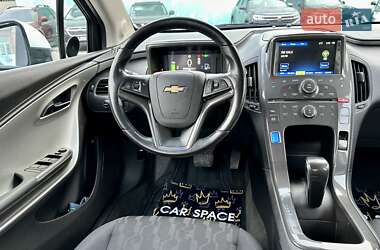 Хэтчбек Chevrolet Volt 2014 в 
