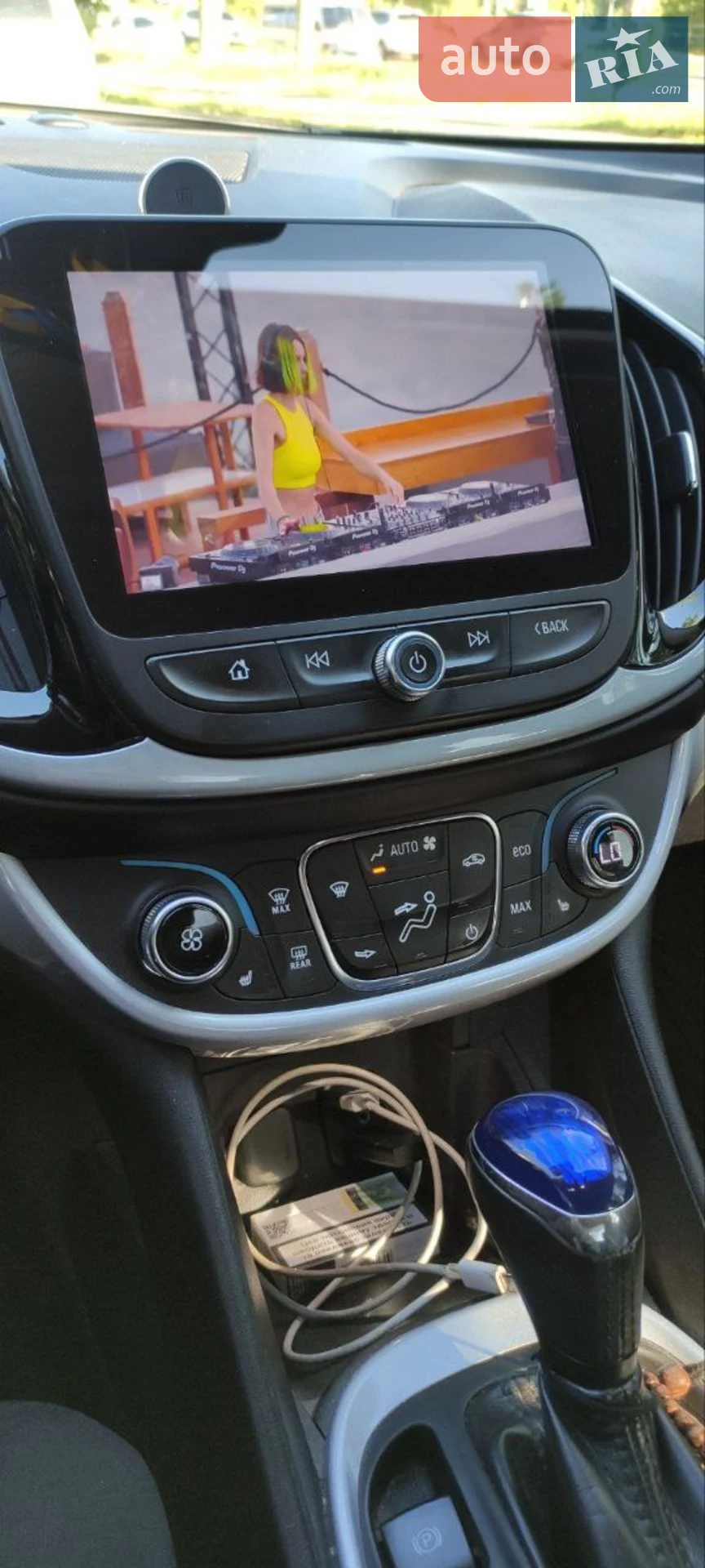 2016 Chevrolet Volt - мініатюра 4