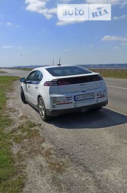 Хэтчбек Chevrolet Volt 2015 в Вышгороде