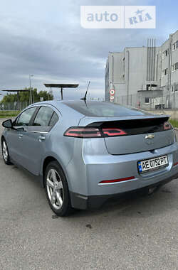 Хэтчбек Chevrolet Volt 2012 в Днепре