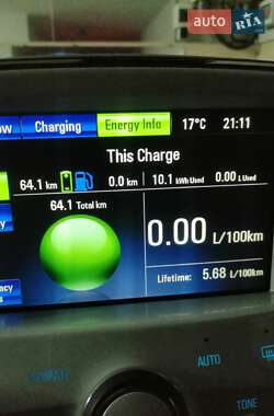 Хэтчбек Chevrolet Volt 2013 в 