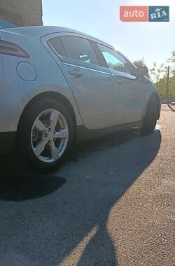 Хэтчбек Chevrolet Volt 2013 в 