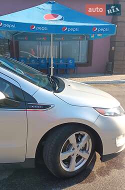 Хэтчбек Chevrolet Volt 2013 в 