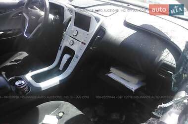 Хэтчбек Chevrolet Volt 2013 в 