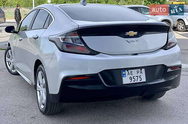 Хэтчбек Chevrolet Volt 2018 в Киеве