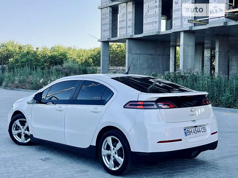 Хэтчбек Chevrolet Volt 2013 в Одессе