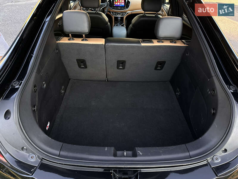 Хэтчбек Chevrolet Volt 2017 в Львове