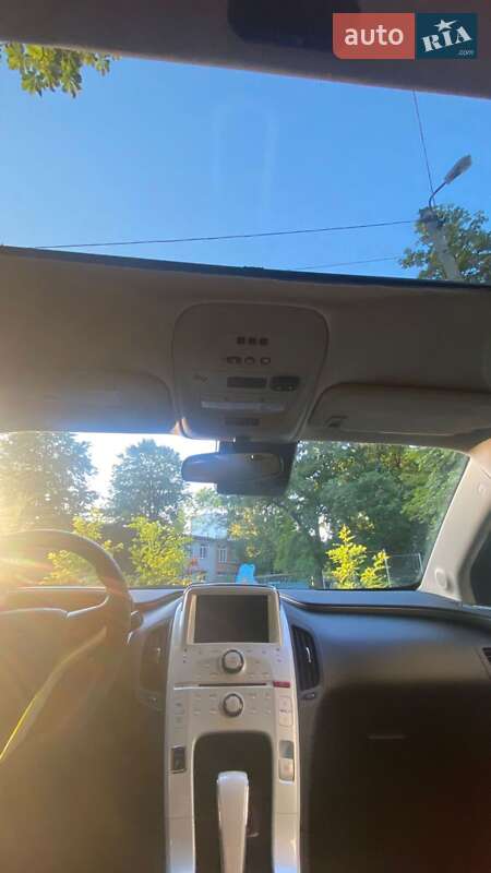 Хэтчбек Chevrolet Volt 2013 в Харькове