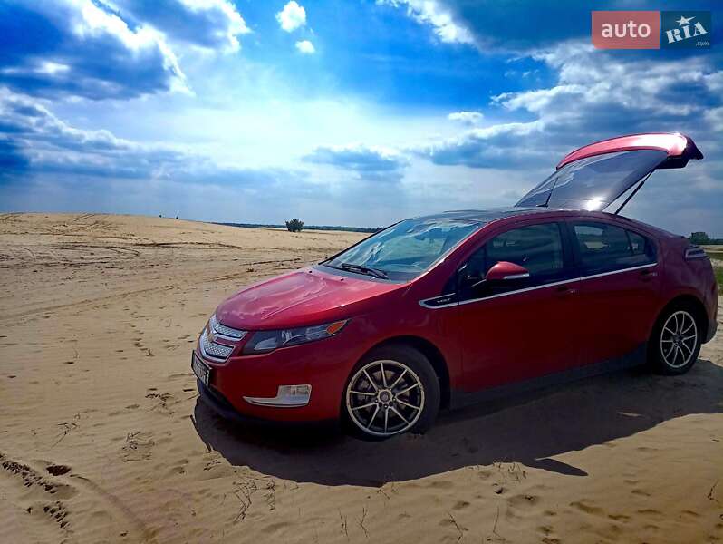 Хэтчбек Chevrolet Volt 2013 в Харькове