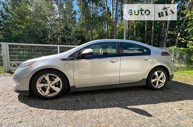 Хэтчбек Chevrolet Volt 2010 в Киеве