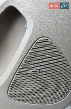 Хэтчбек Chevrolet Volt 2012 в 