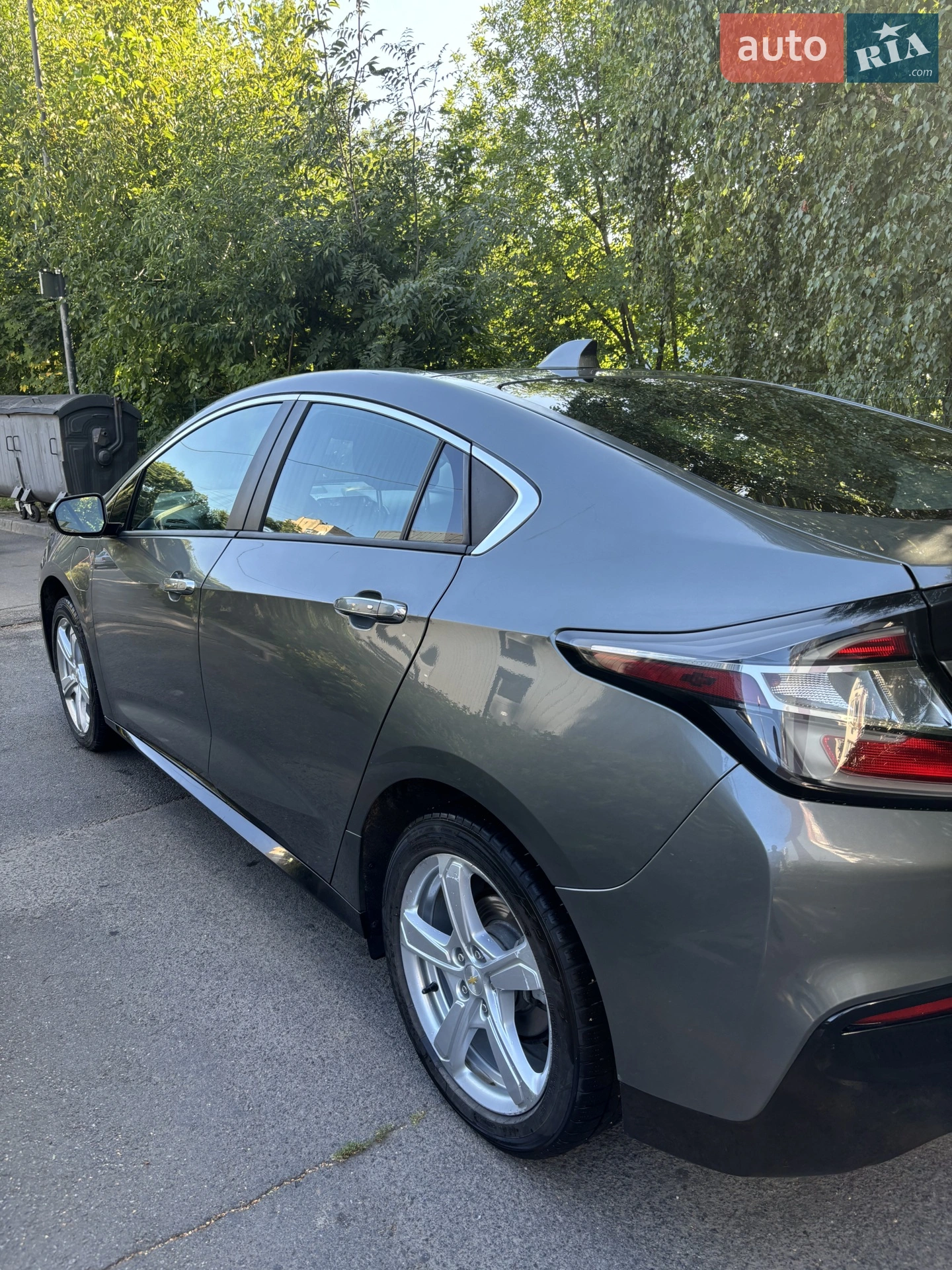 2017 Chevrolet Volt - мініатюра 2