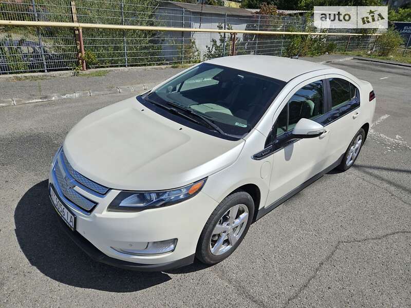 Хетчбек Chevrolet Volt 2013 в Івано-Франківську