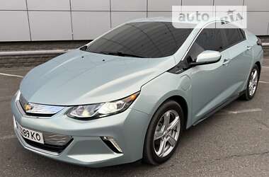 Хэтчбек Chevrolet Volt 2017 в Киеве